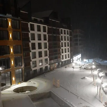 Apartment Tontic Lux Hill 53 *