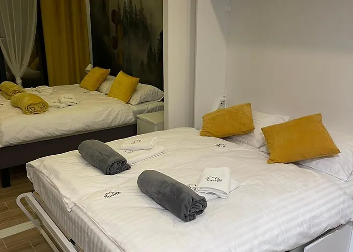 Tontic Lux Hill 53 *